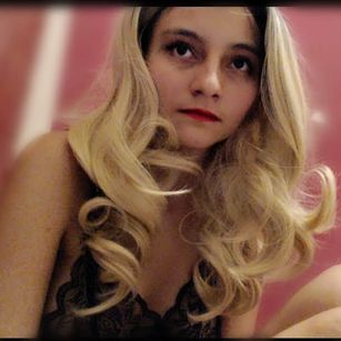 Model - Vanessa James Hot