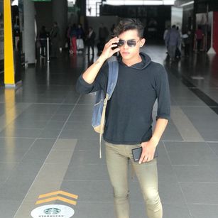 Model - Summers Russo deepthroat