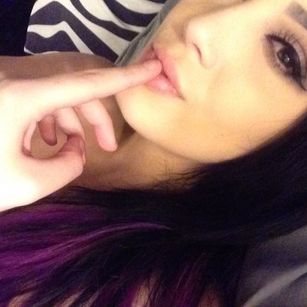 Model - Noelle Easton 3