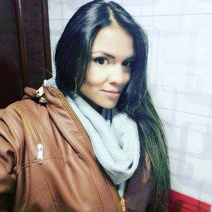 Model - VERONICA bigboobs