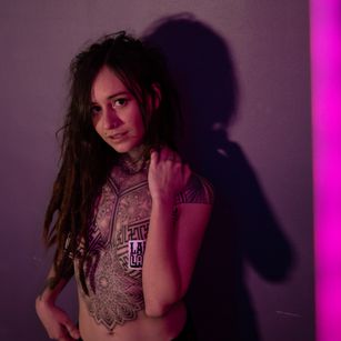 Model - Luna Vitali young