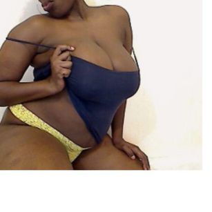 Model - Hardnipples mistress