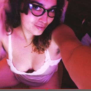 Model - MsShyViolet hairy