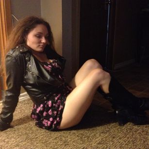 Model - Harlee Cope 1