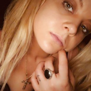 Model - Texan Perfection greeneyes