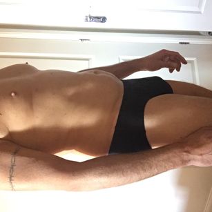 Model - poppersNsmash nipples