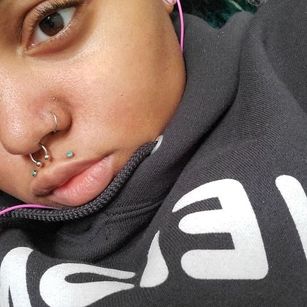 Model - Darling Bean curvy