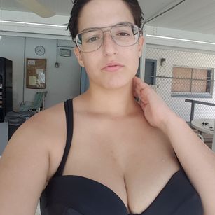 Model - Jay Wolf shorthair