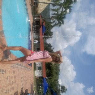 Model - Susan Heel bigass