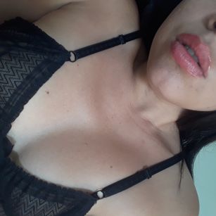 Model - Katya-traviesa love