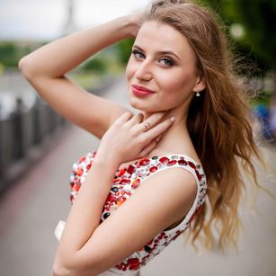 Model - EmmyCrystal 3