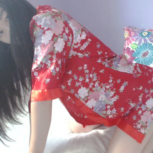 Model - Lilly_Island666 petite