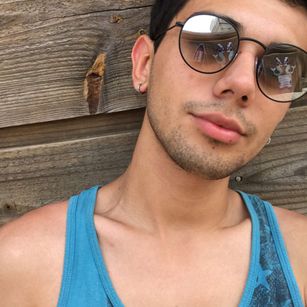 Model - HrnyTwinkk toys