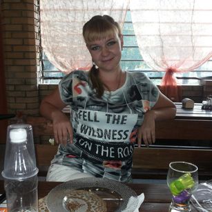 Model - Kamilla deepthroat