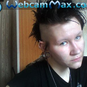 Model - Lilith Black spit