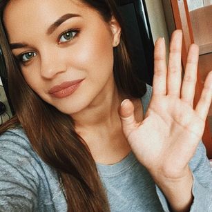 Model - Anfisa striptease