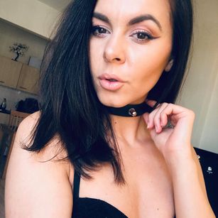 Model - BlackQueen69 milf