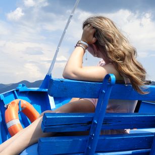 Model - Isabelle Minov Blonde