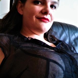 Model - LadyShibari prodomme