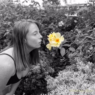 Model - Blazedflowrr cum