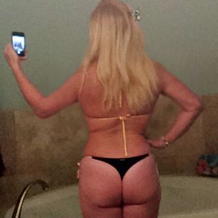 Model - Sexi_Kelli 4