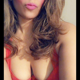 Model - Calisilk latin