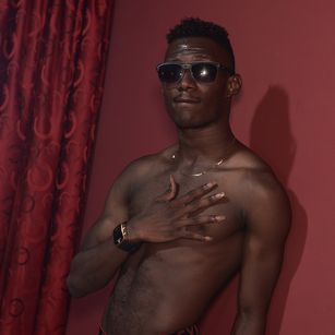 Model - hancock_19inch ass