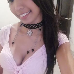 Model - CHANEL young