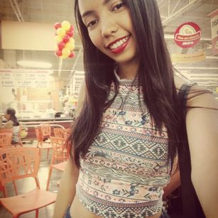 Model - CHANEL squirt