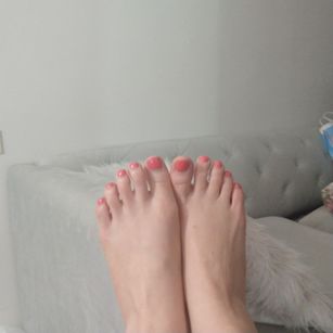 Model - Goddess Lila - USA mistress