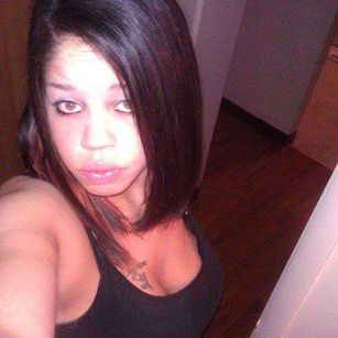 Model - Dalila Nicole milf