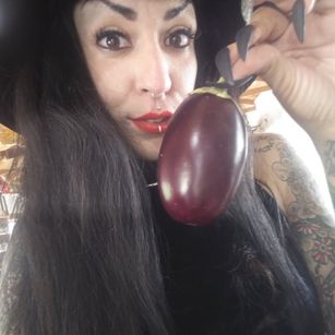 Model - MistressLena fetish