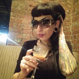 Model - MistressLena feet