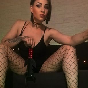 Model - AnnaLu sissyslut