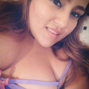 Model - JOHANNA bigpussy