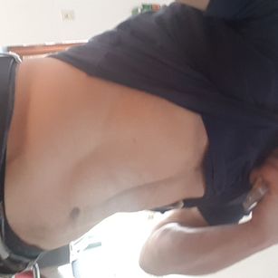 Model - MusclyButMild sex