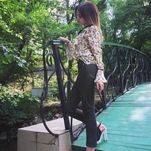 Model - Sofi Passion Blonde