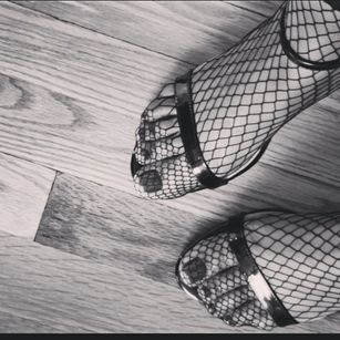 Model - Yndiigo findom