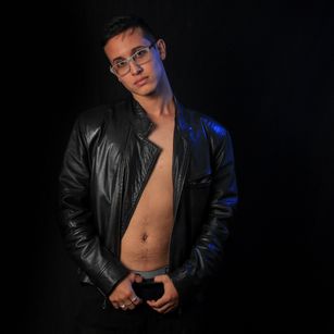 Model - Mateo Galan glasses