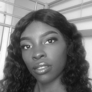 Model - Aveena pussy