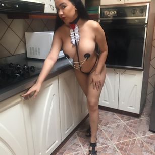 Model - AlessaThomso cum