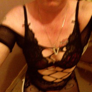 Model - mistressbernadette69 6