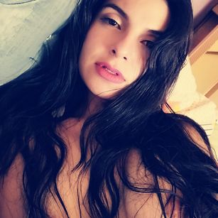 Model - Mafhy piercings