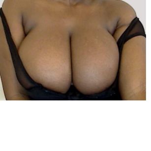 Model - Hardnipples mistress