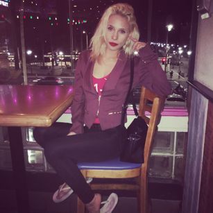 Model - Nala Skyy adventurous