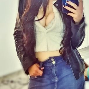 Model - Mafhy blowjob