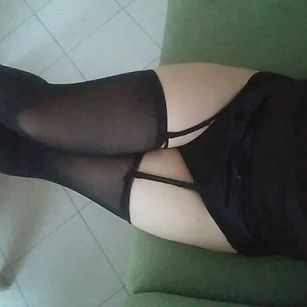 Model - MistressMiu domination