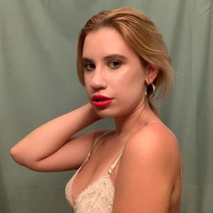 Model - Stella Cox c2c