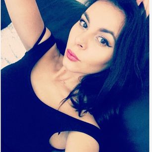 Model - BlackQueen69 heels