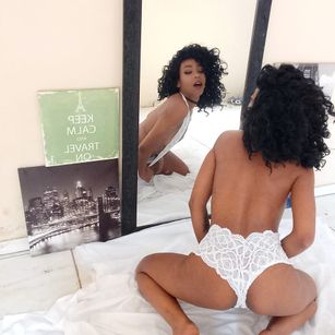 Model - Dandara Babyy teen